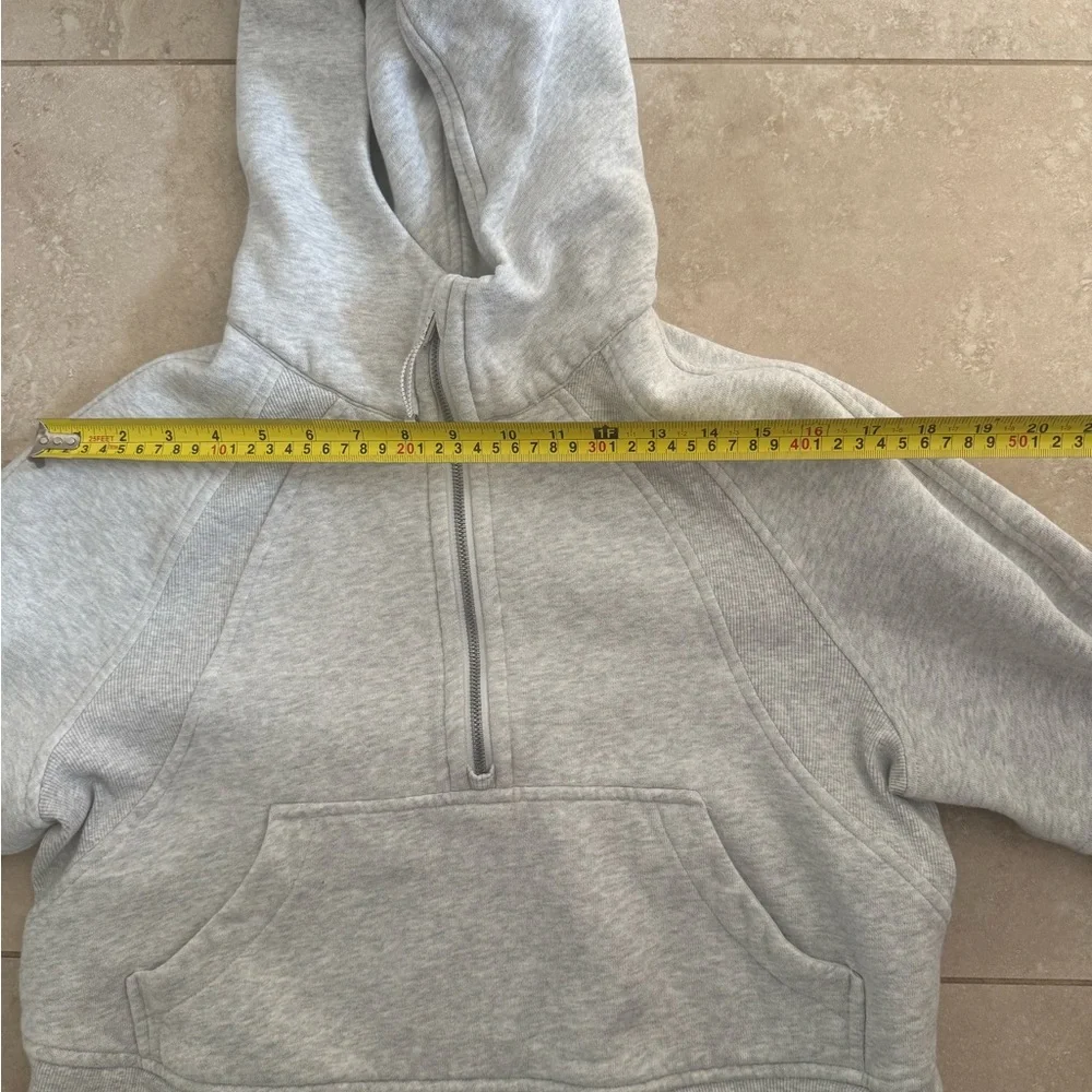 Lululemon Scuba Hoodie Light Gray Women's Half-Zip Hoodie - Picture 4 of 8